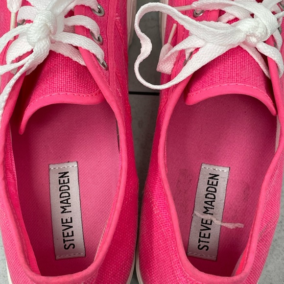 Steve Madden Emmi Canvas Platform Sneakers Shoes Womens Size 10M Bright Pink - Picture 7 of 10